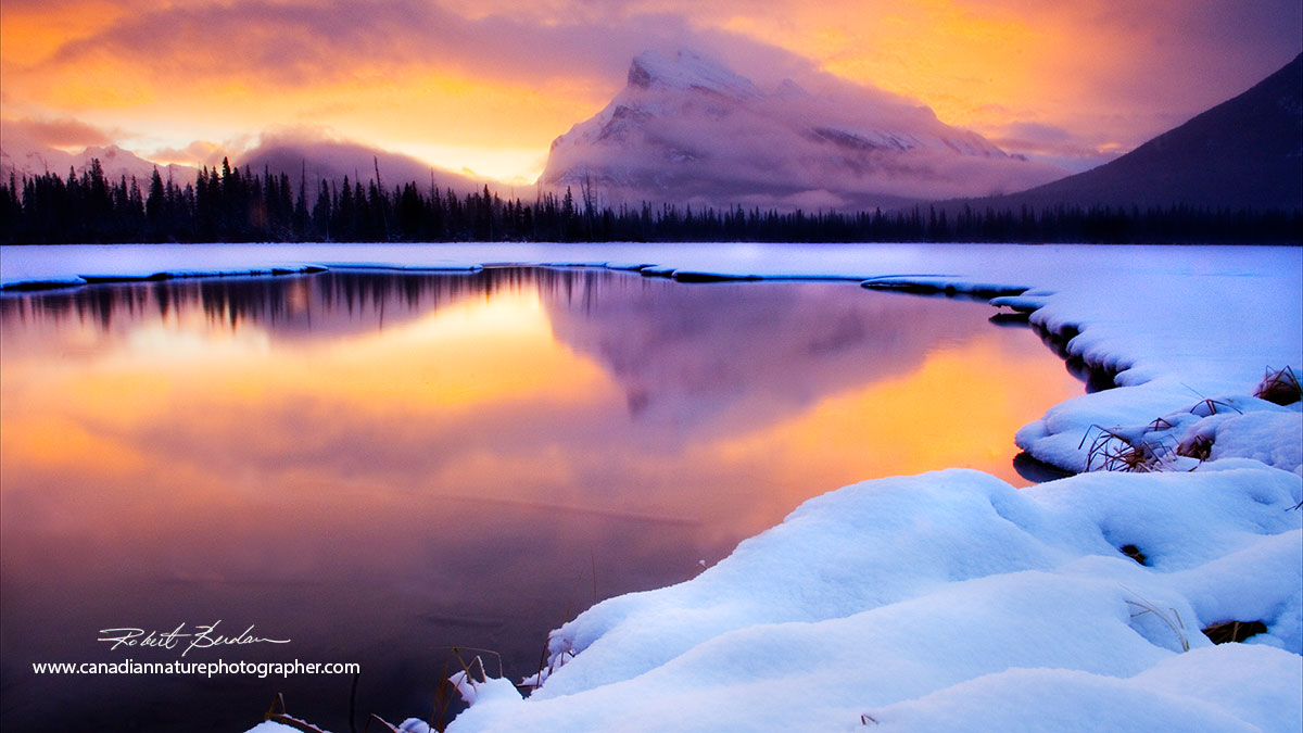 Sunrise, Mt. Rundle, Vermilion Lake Banff National Park in winter by Robert Berdan ©