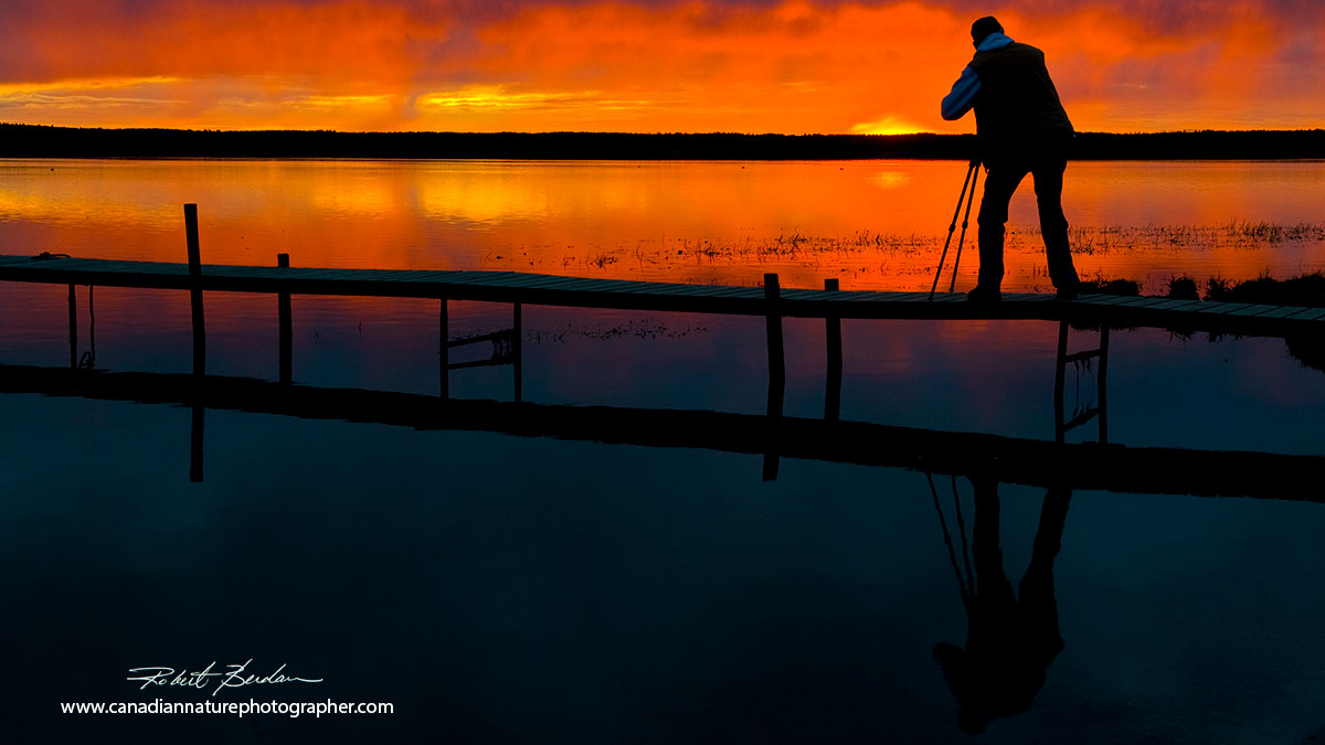 Photographer at sunrise Buck lake Alberta Robert Berdan ©