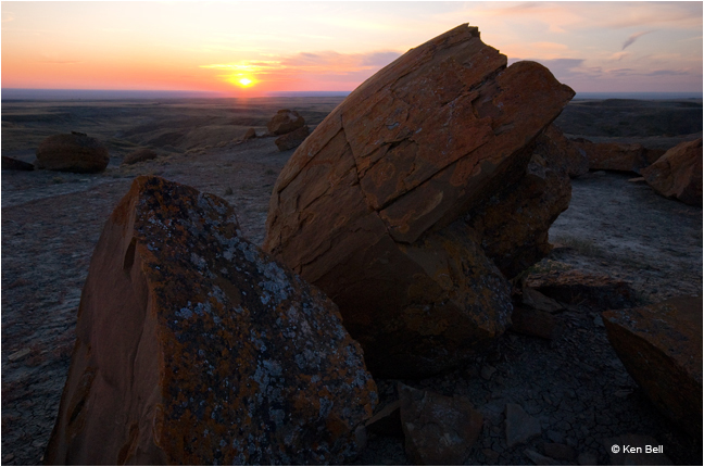 Concretions in Red Rock Coulee at sunset by Ken Bell ©