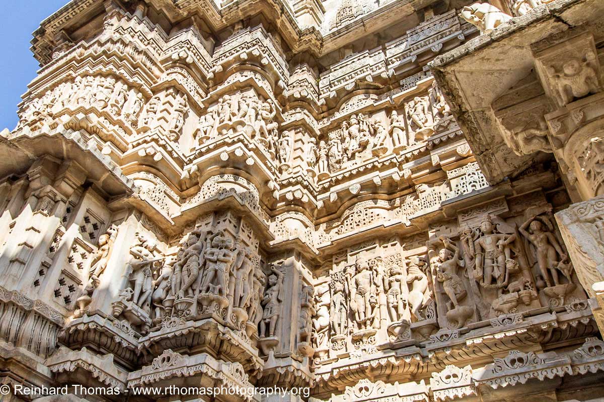 Temple wall in Udaipur by Reinhard Thomas ©