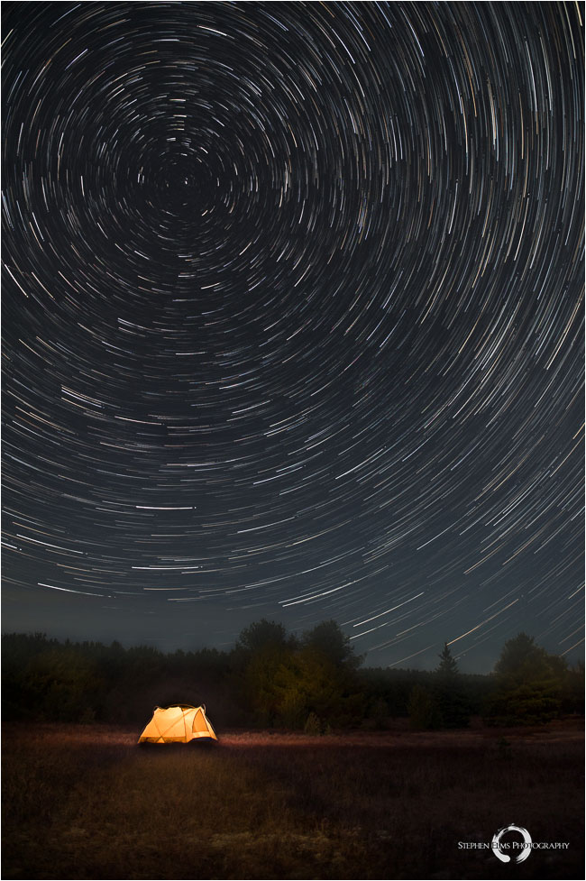 Tent and star trails by Stephen Elms ©